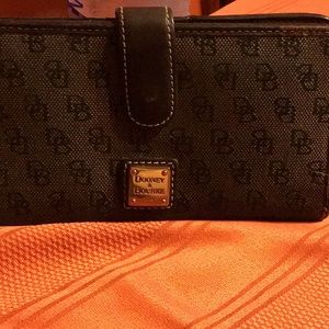 Dooney & Burke wallet